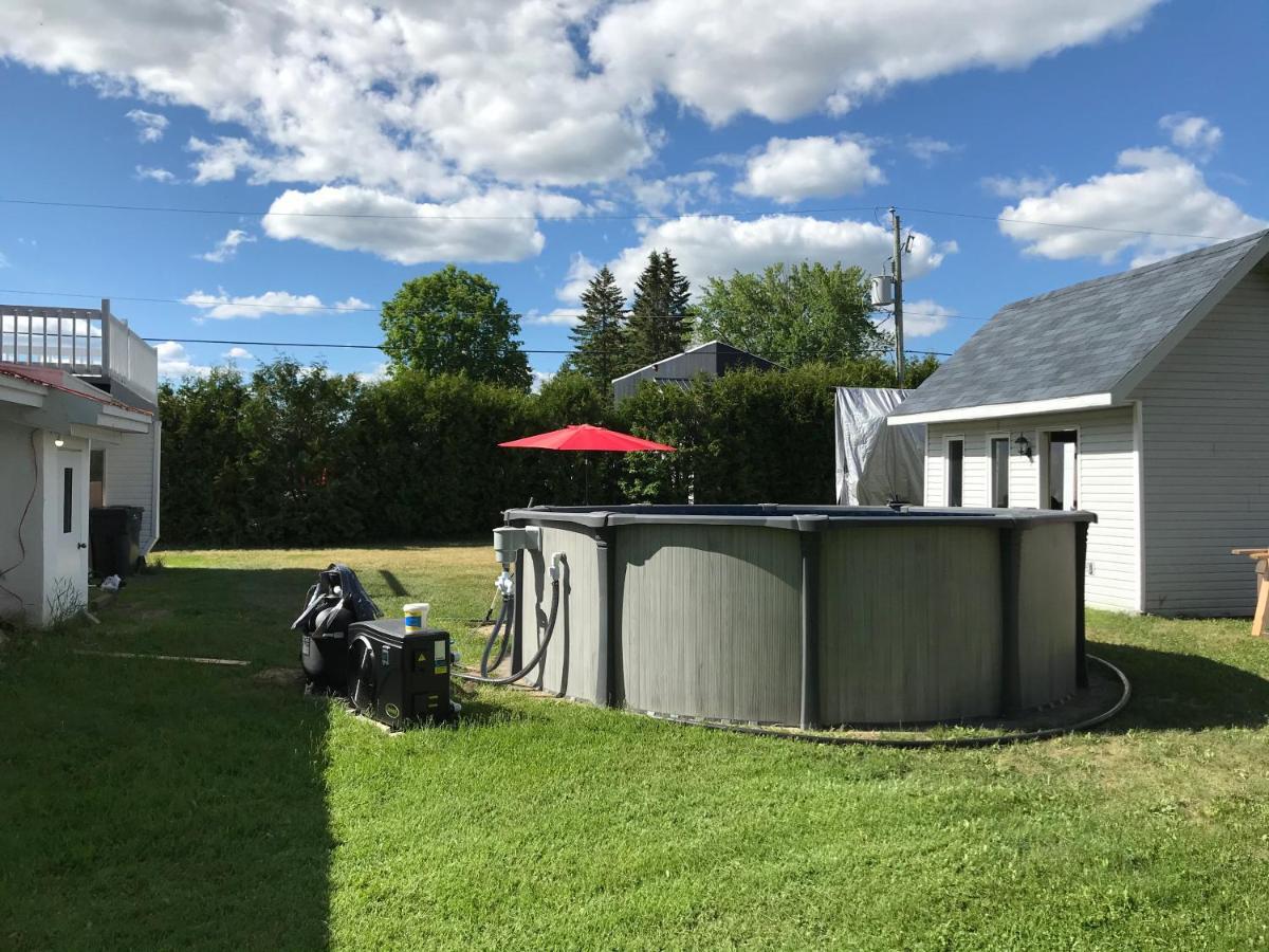La Maison Du Village, Spa Shawinigan Exteriér fotografie